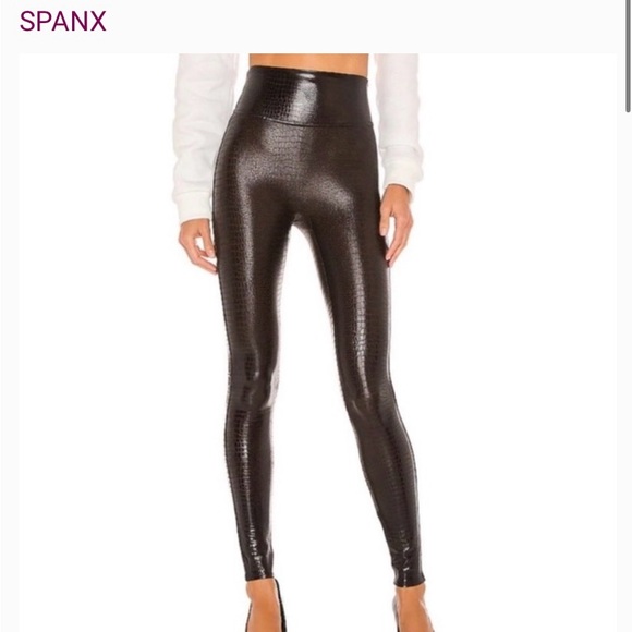 Wore them once for 30 min and then I realized they are not for me - Picture 1 of 4